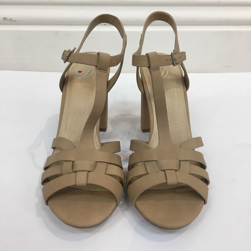 🌿Faux Suede T-Strap Block Heel🌿 - Picture 2 of 5